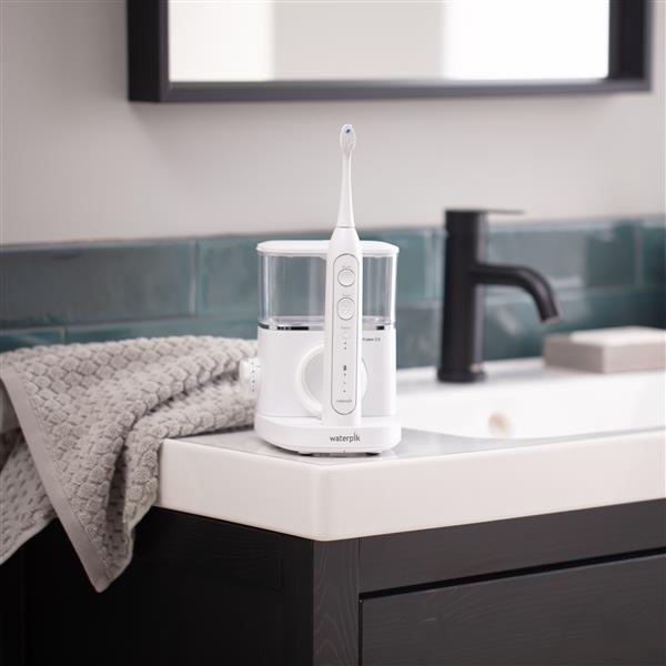 Waterpik Sonic-Fusion Professional 2.0 Waterpik Sonic-Fusion Professional 2.0